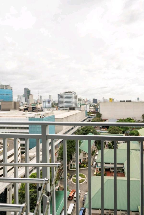 Grass Residences Sm North Edsa And Trinoma Quezon City Bagian luar foto